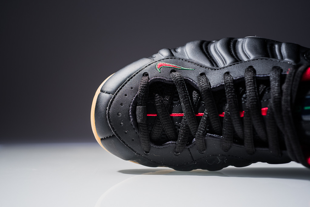 nike air foamposite pro gucci black