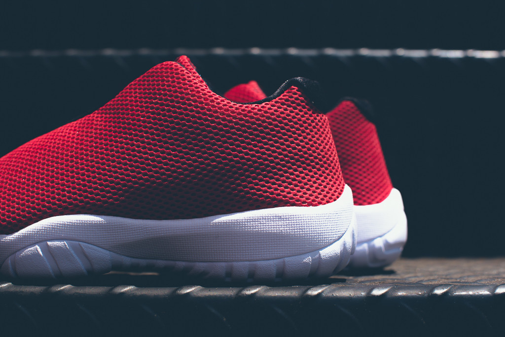 jordan future low rouge