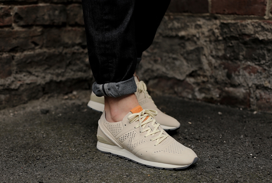 new balance mrl996dw