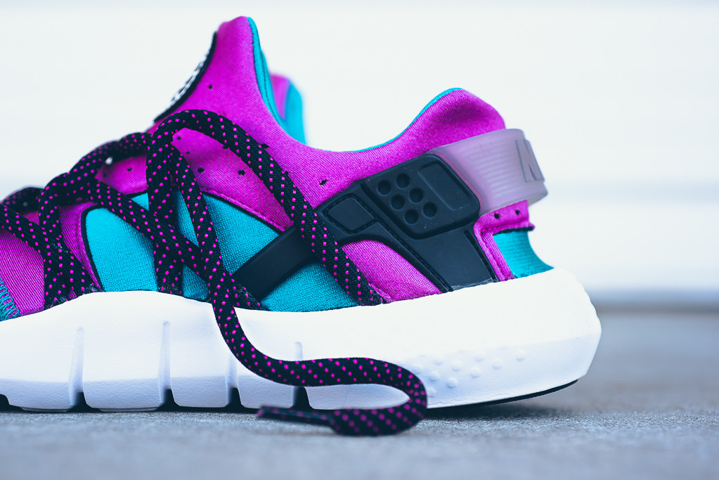 nike huarache nm violet