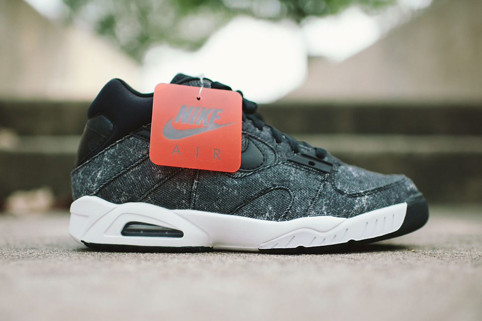 nike air tech challenge denim