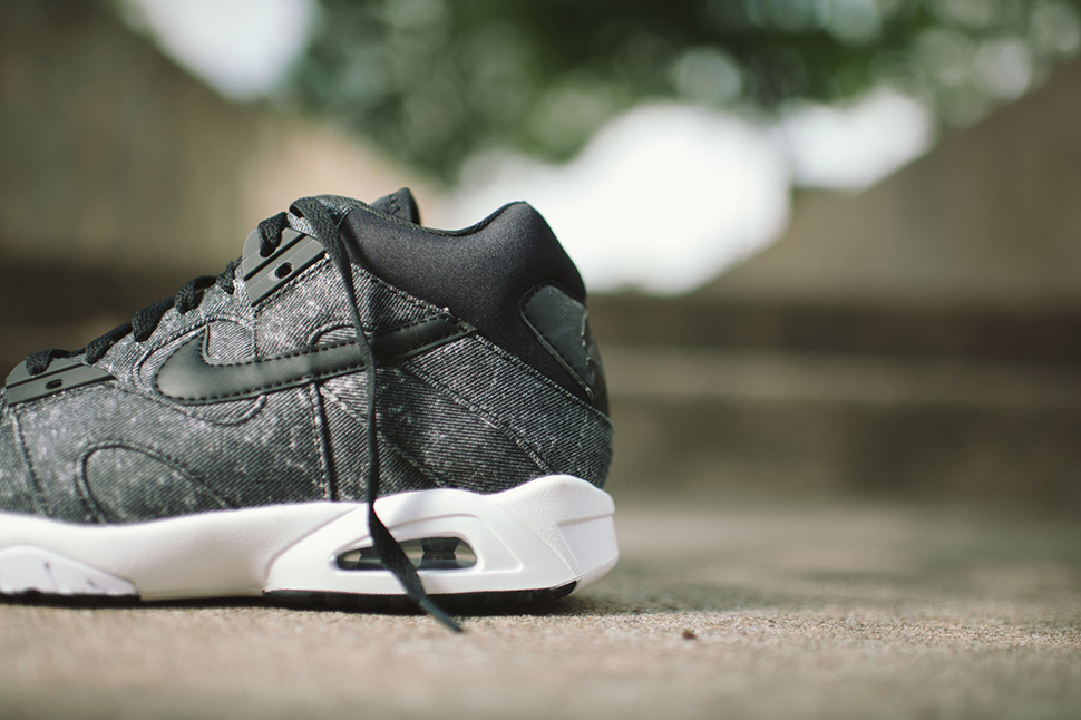 nike air tech challenge denim