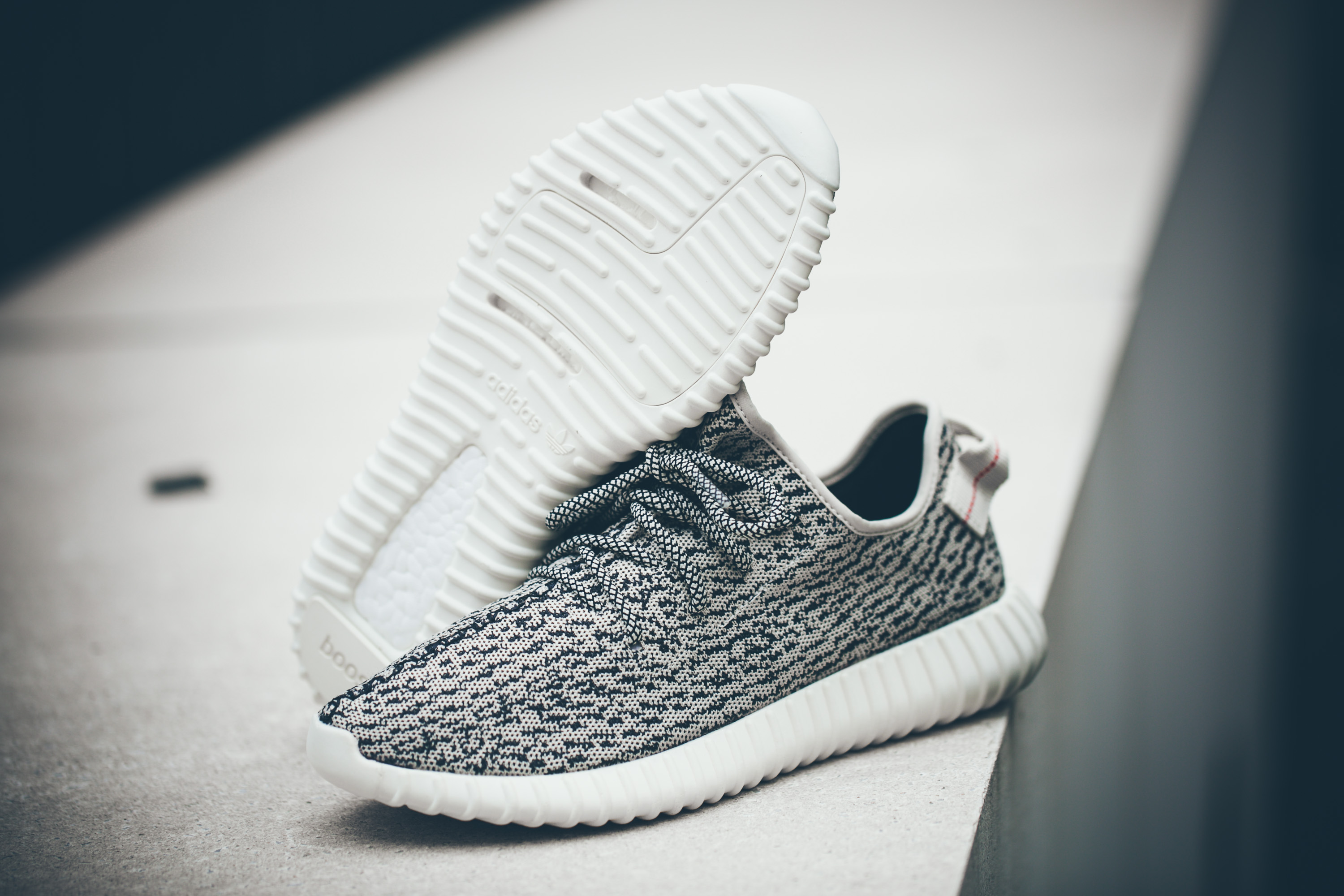 Adidas X Kanye West Yeezy Boost 350 - Nouvelles Images | WAVE®