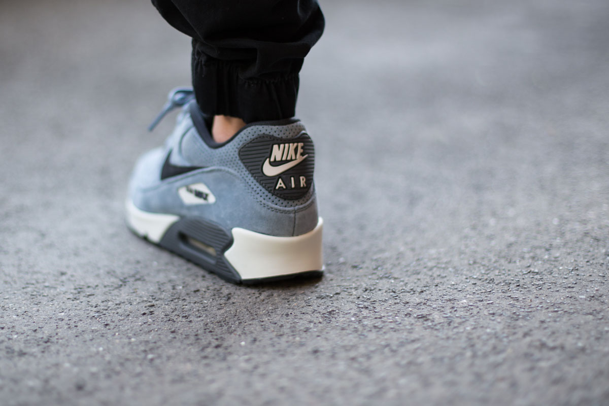 air max 90 blue leather