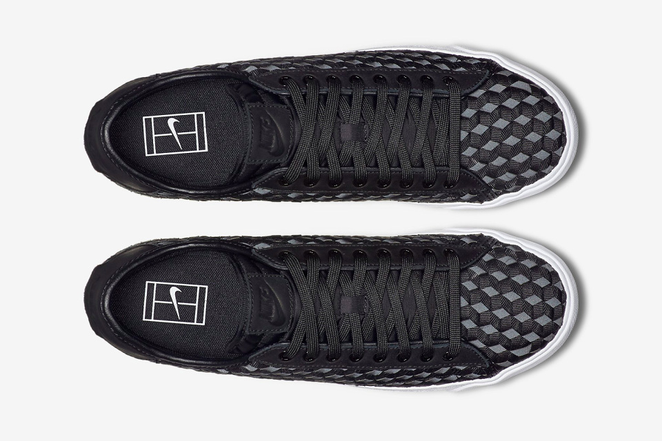 nike tennis classic ac woven