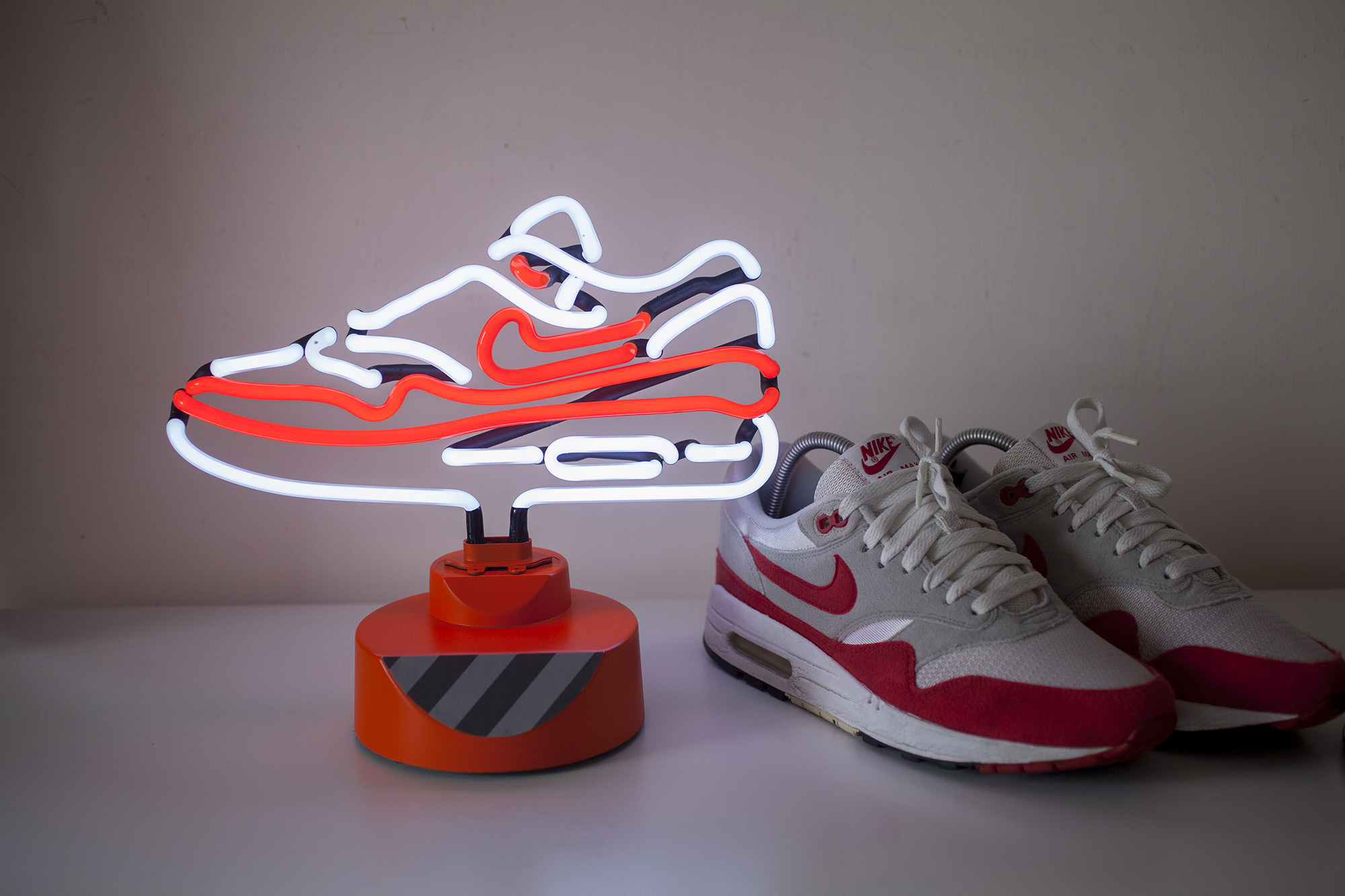 nike neon red shoes