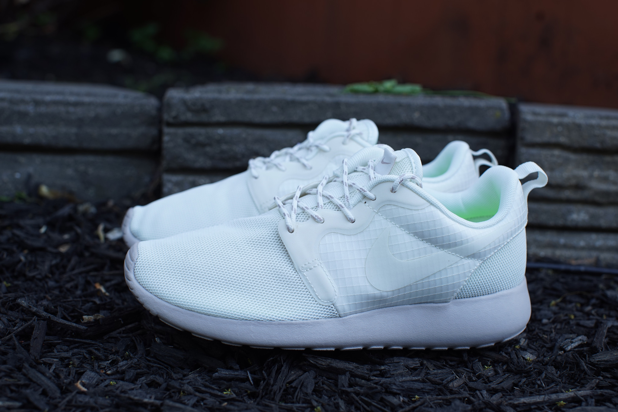 nike wmns roshe run