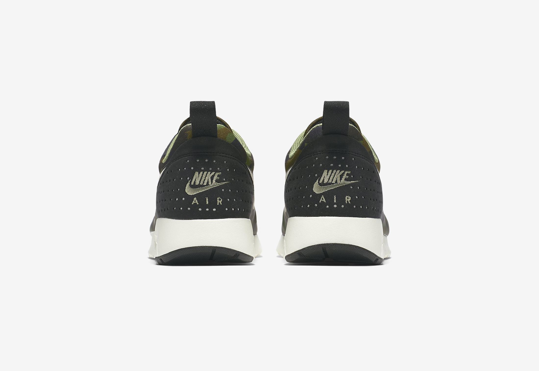 air max tavas camo