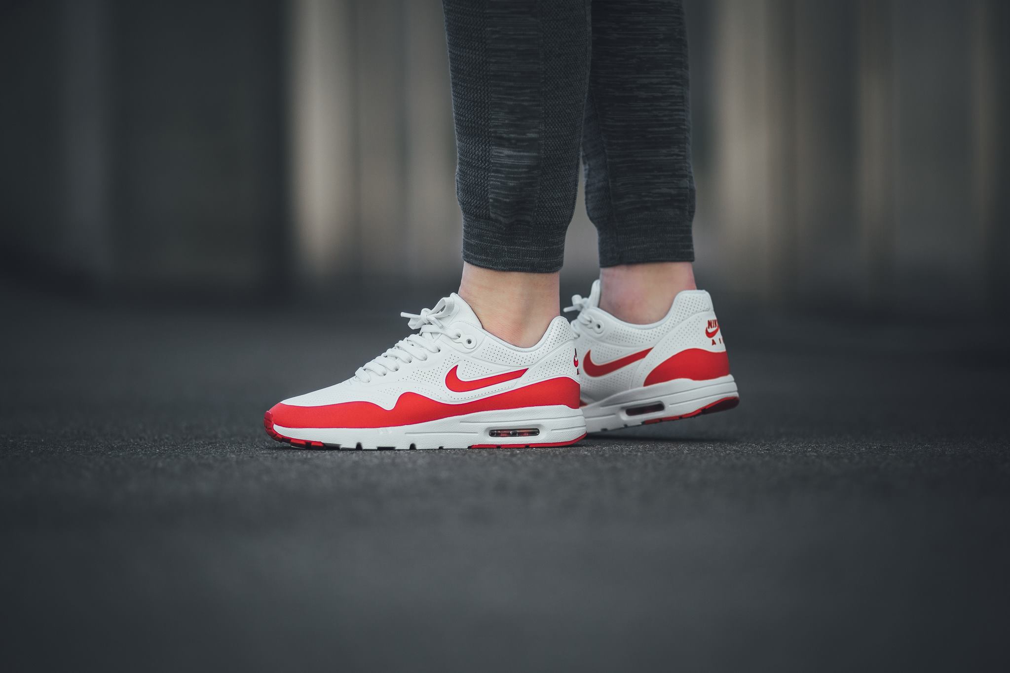 nike wmns air max 1 ultra moire university red
