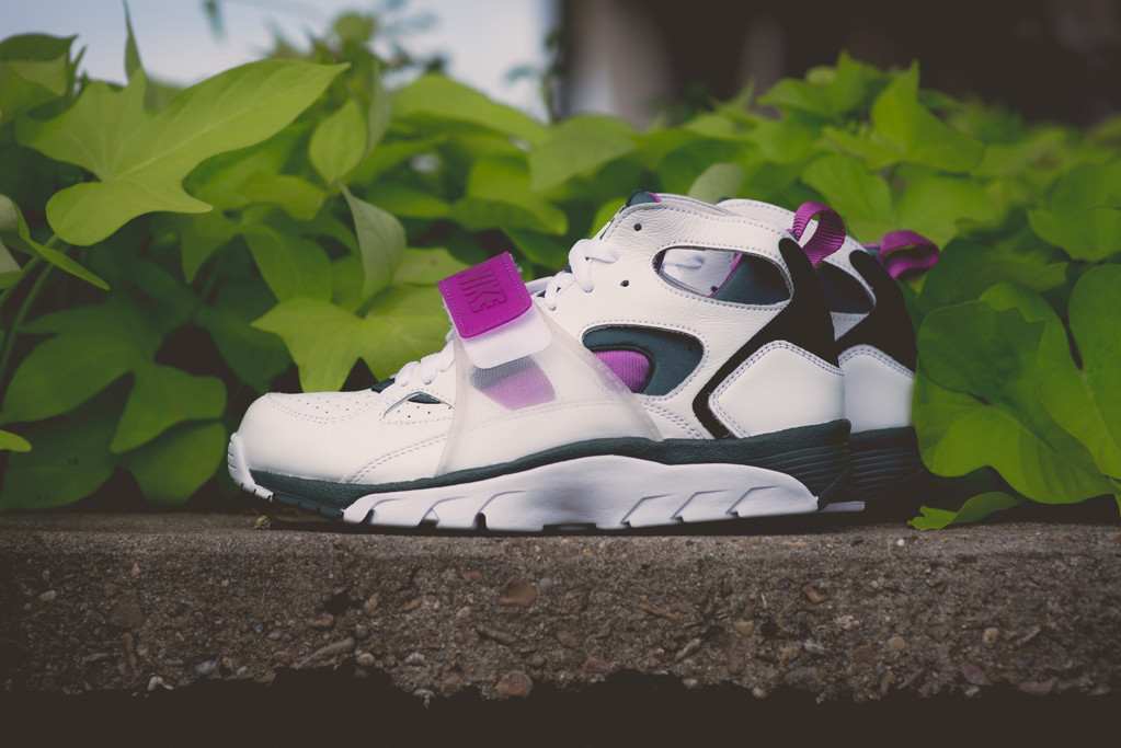 nike air trainer huarache premium