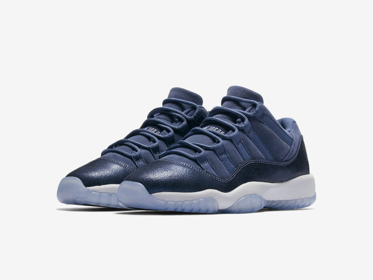 air jordan 11 low blue