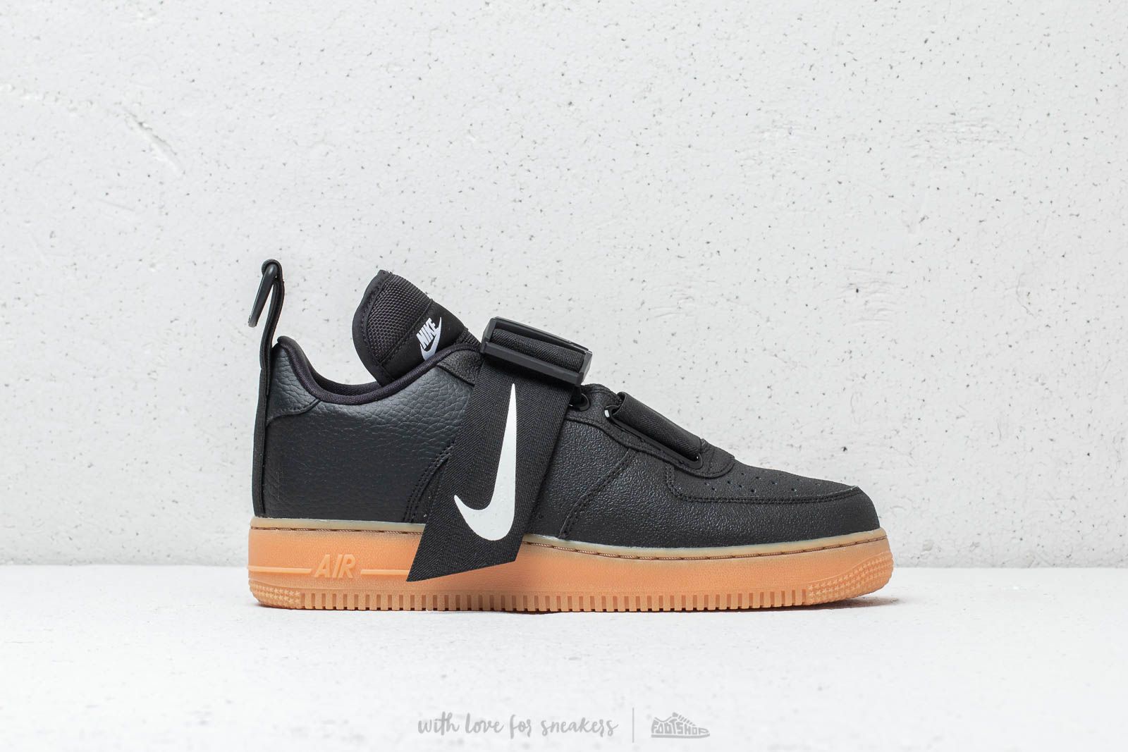 Nike Air Force 1 Utility is available 