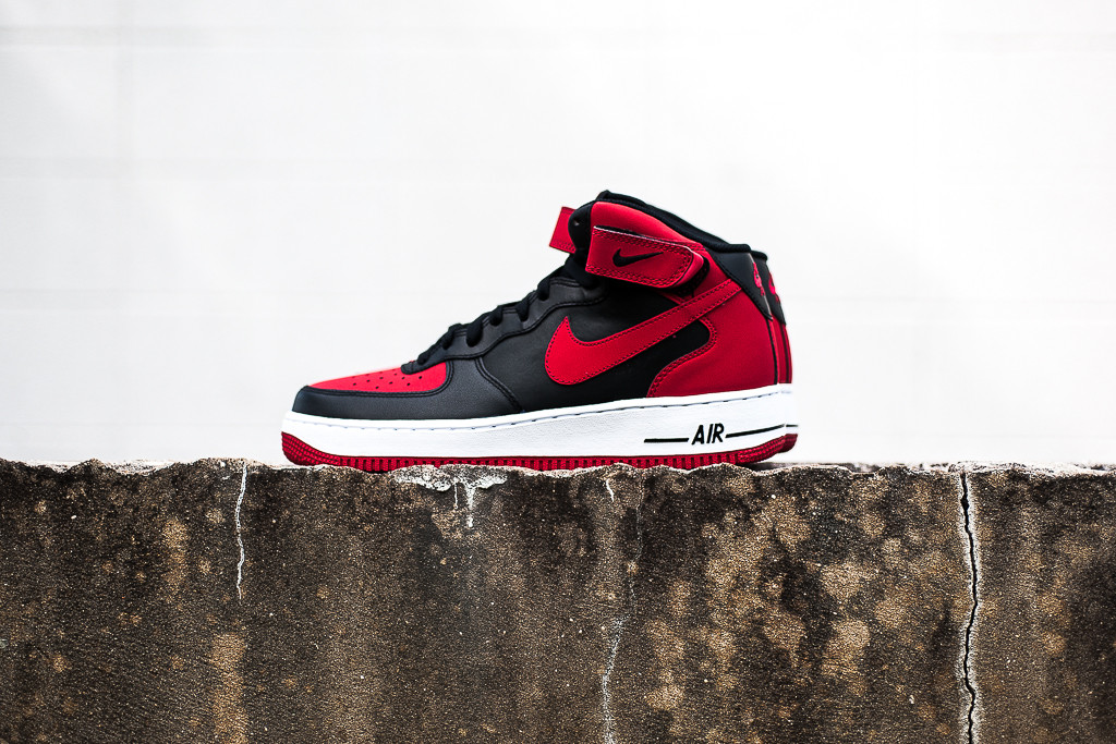 Nike Air Force 1 Mid '07 - Black/Red | WAVE®