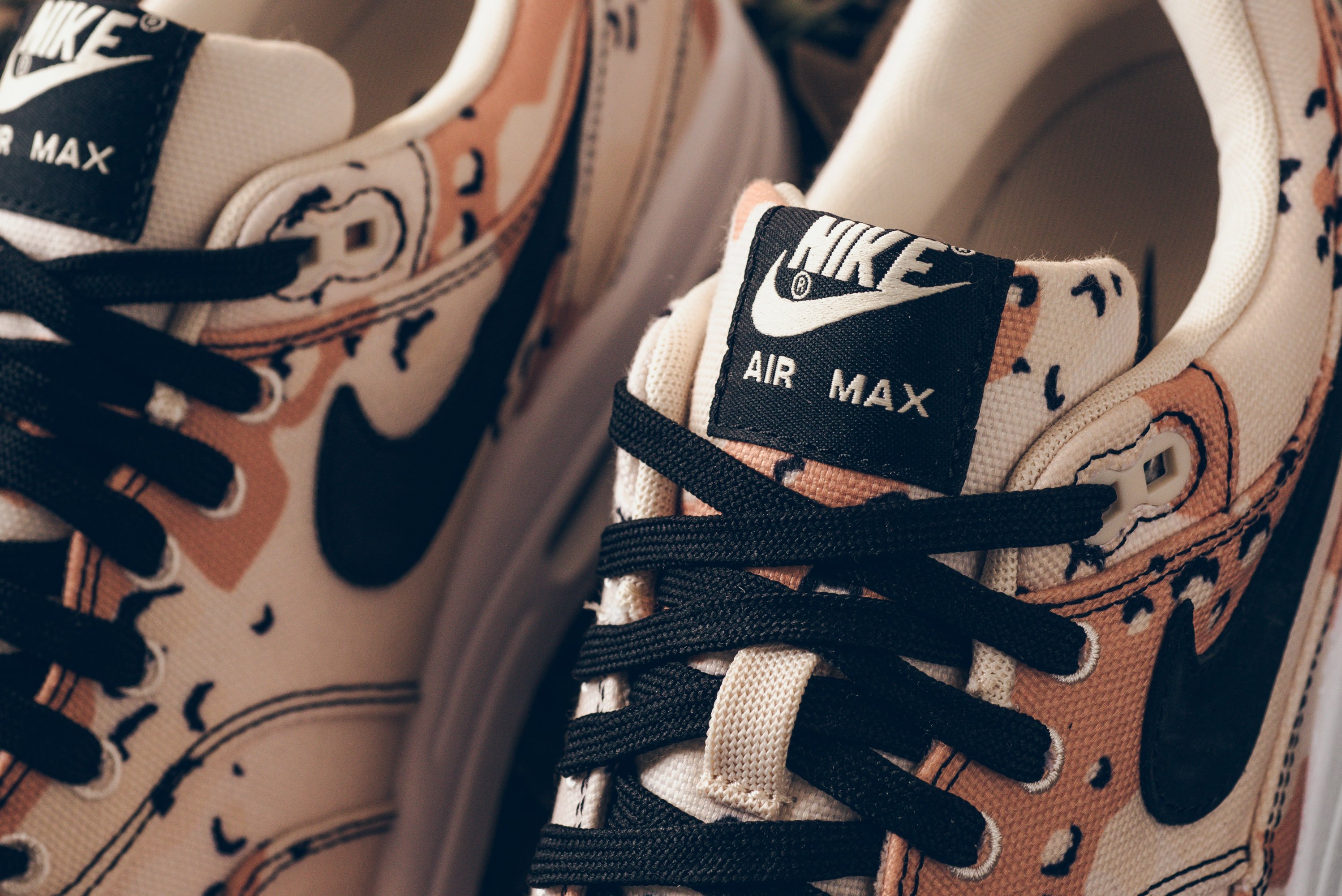 air max 1 desert camo