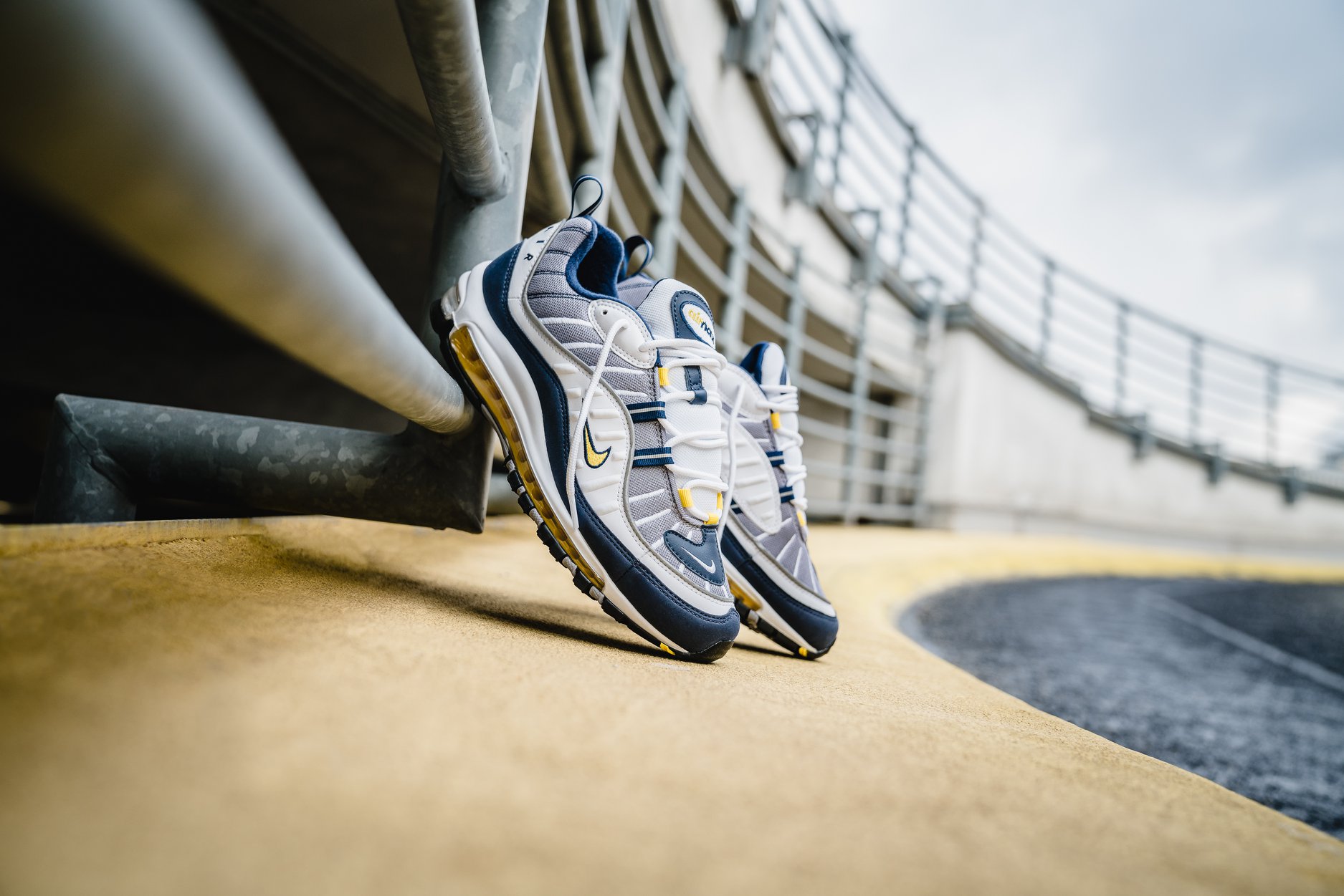 nike air max 98 yellow tour