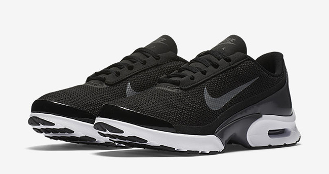 nike jewell noir