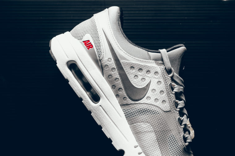 nike air max zero qs metallic silver