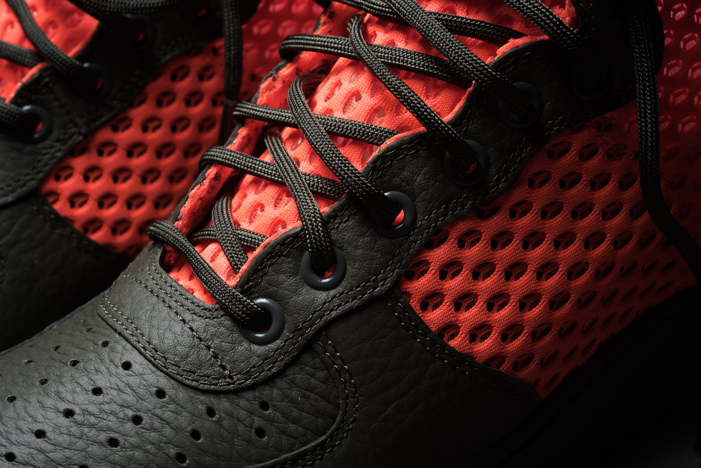 Nike SF AF1 MID QS Total Crimson | WAVE®