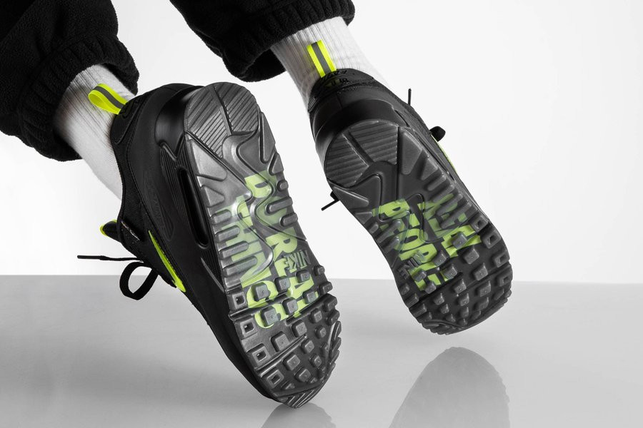 La Nike Air Max 90 The Basement Manchester sera disponible demain La Nike Air Max 90 The Basement Manchester sera disponible demain