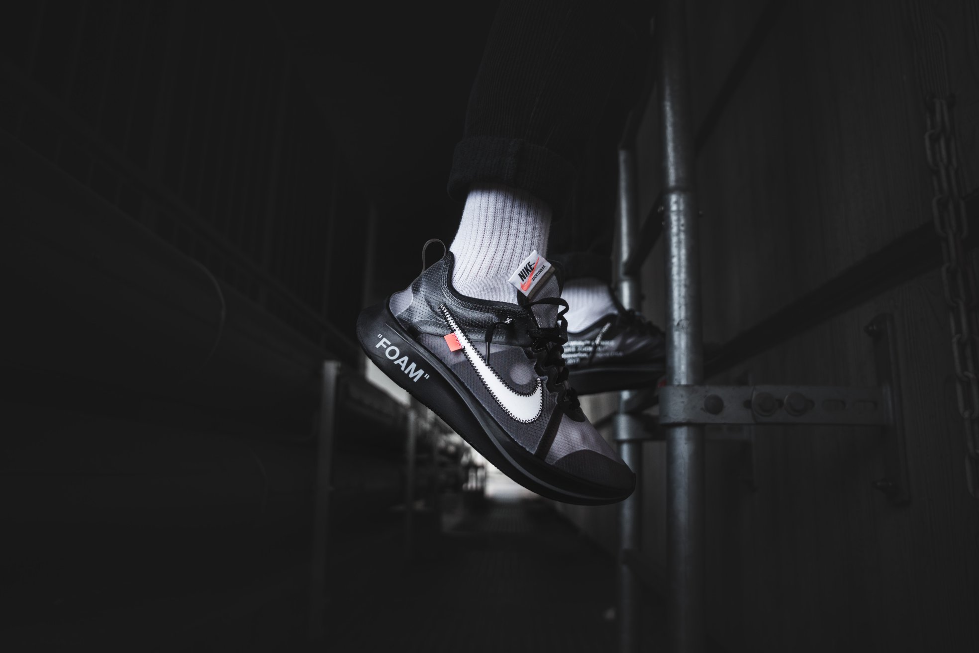 Off-White x Nike Vaporfly Black et Pink 