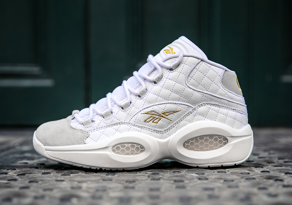 Selling - reebok question mid all white 