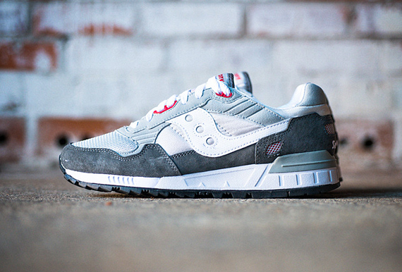 saucony shadow 5000 grey red