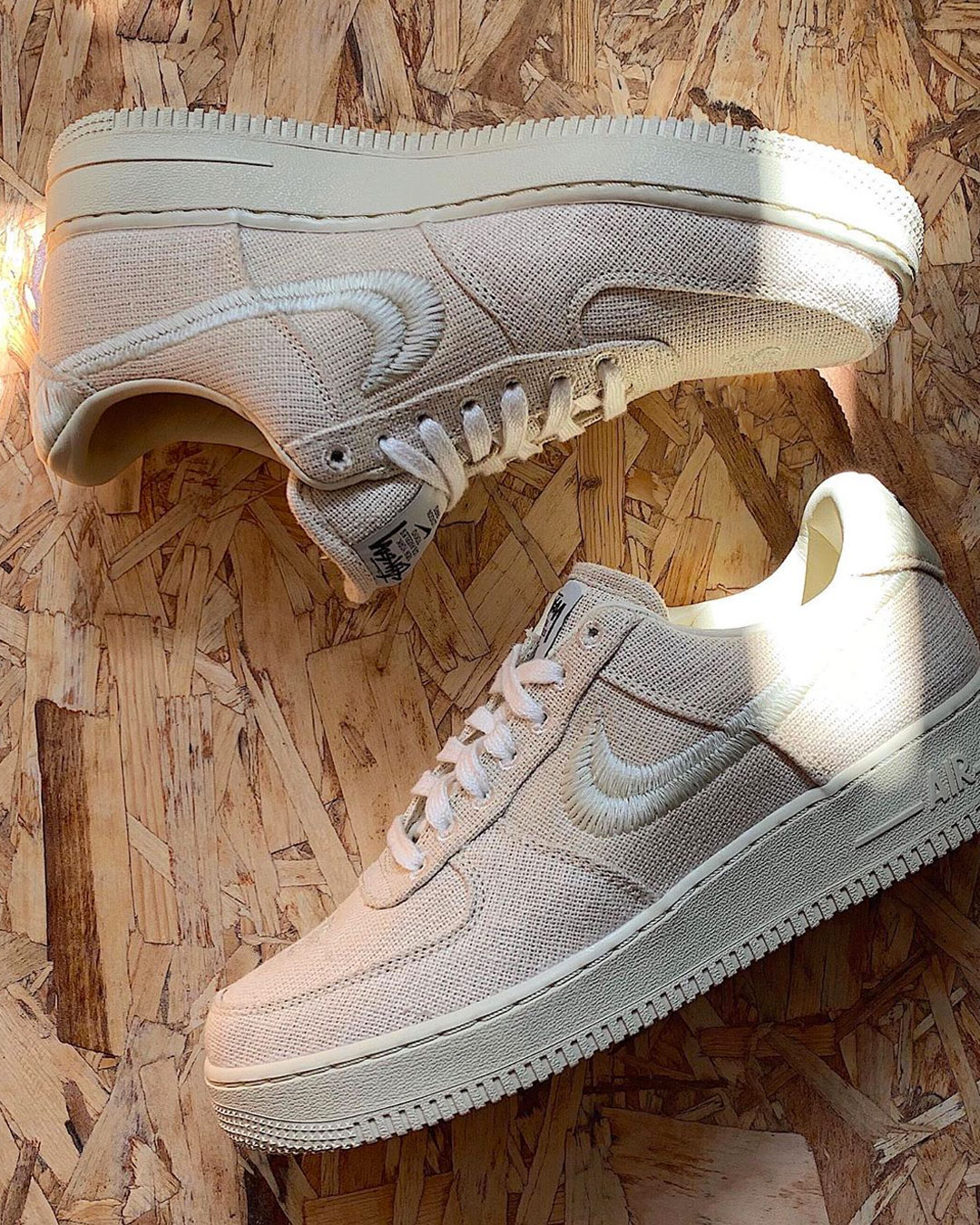 Nike et Stüssy vont sortir une Air Force 1 en 2020 | WAVE®