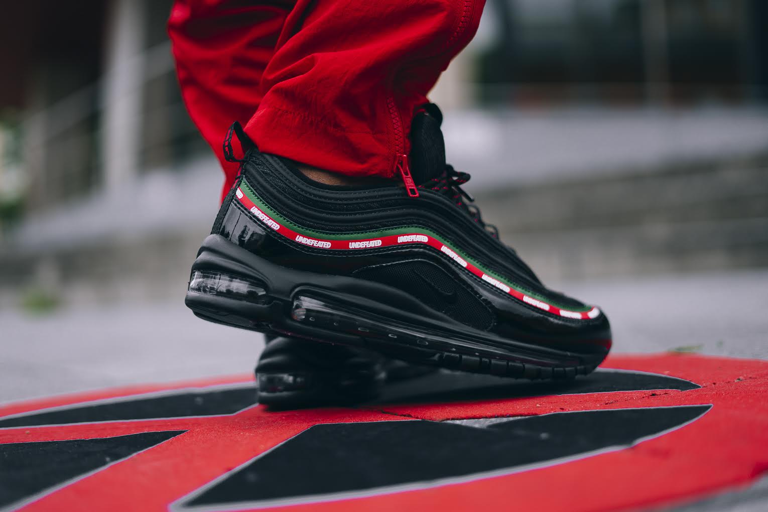 Undefeated x Nike Air Max 97 Black : On 