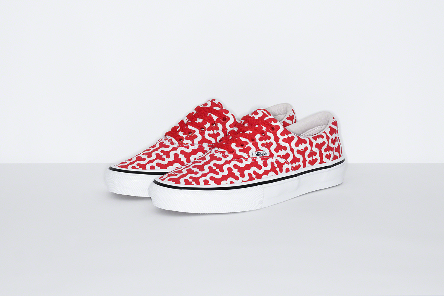 supreme chaussure vans