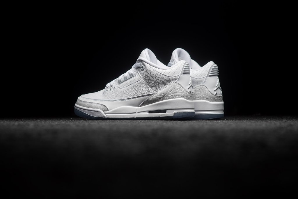 White Snake 3 Date De Sortie Date de sortie : Air Jordan 3 Triple White | WAVE®