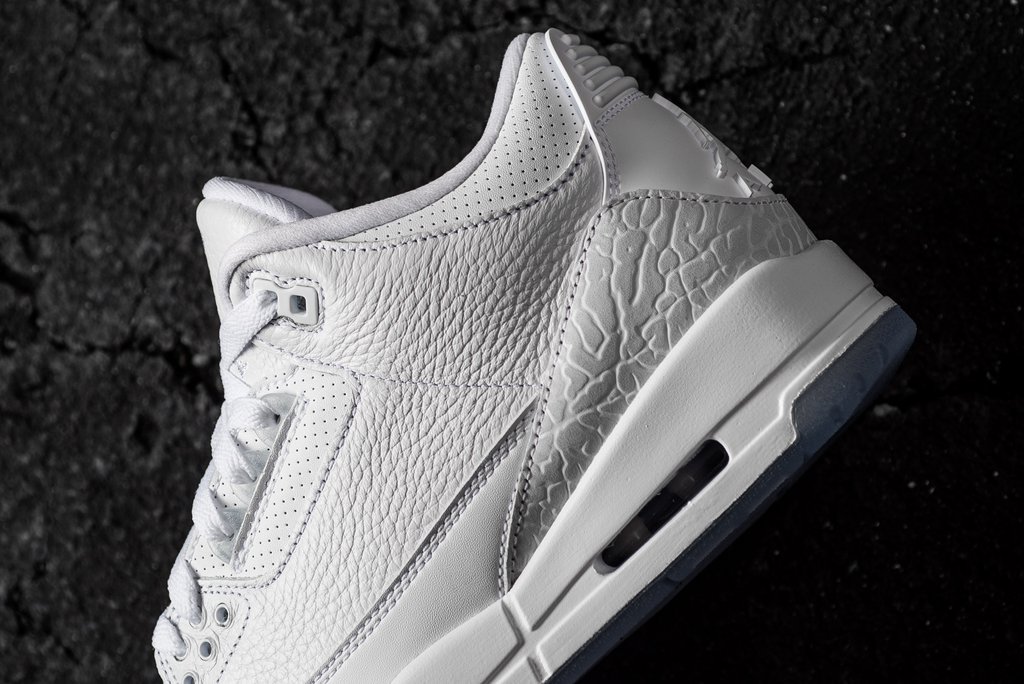 White Snake 3 Date De Sortie Date de sortie : Air Jordan 3 Triple White | WAVE®