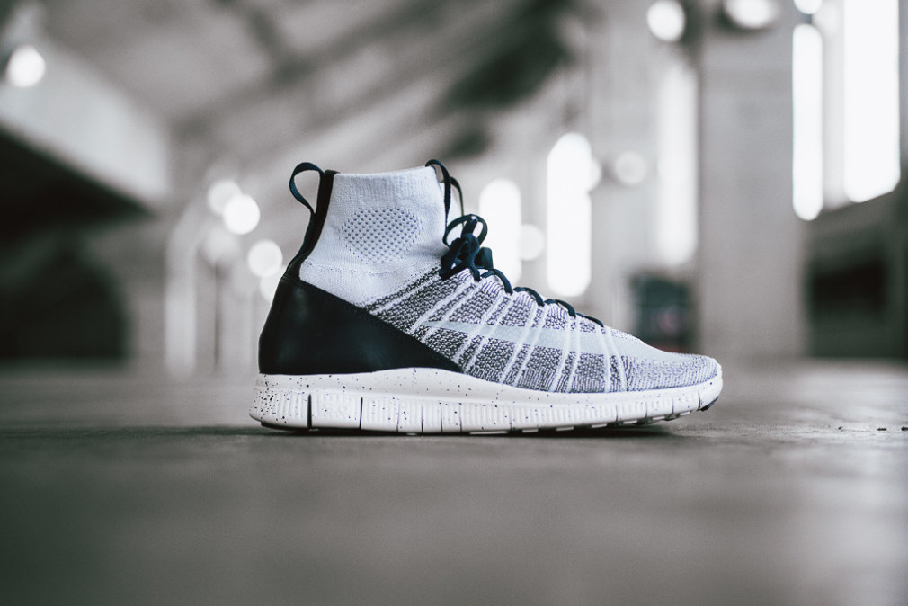 805554-001-nike-free-flyknit-mercurial-superfly-pure-platinum-7