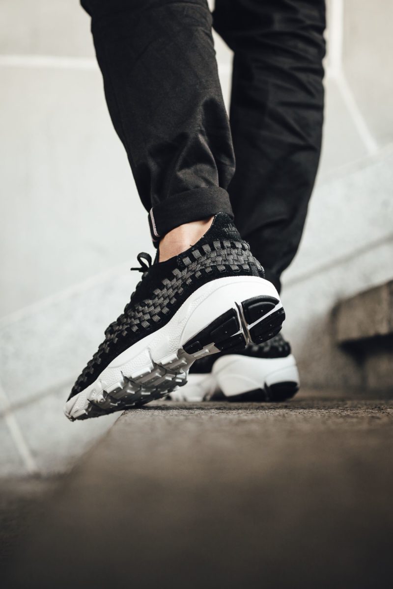 875797-001 nike air footscape woven nm black anthracite