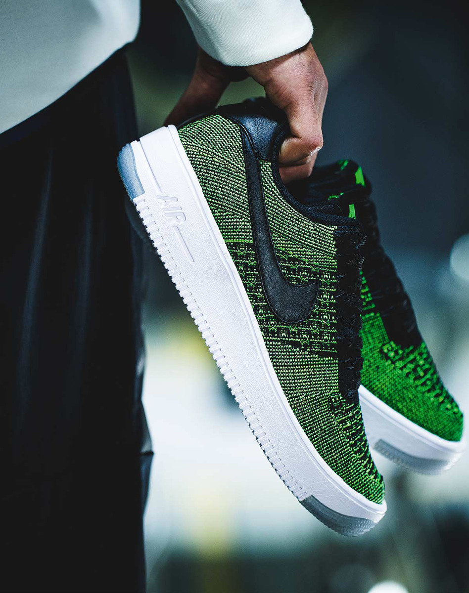 Air-Force-1-Flyknit-04