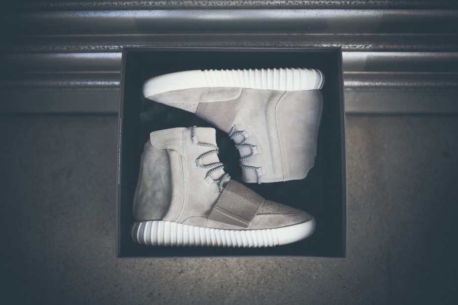 B35309-adidas-yeezy-boost-euro-release-05