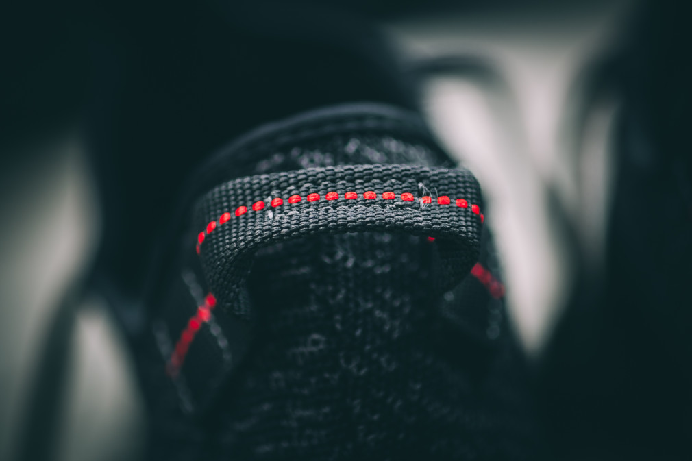 adidas-Yeezy-Boost-350-Black–Nouvelles-Images-4