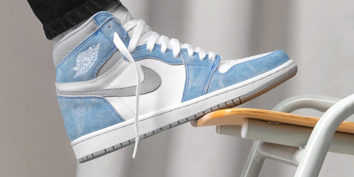 air jordan 1 retro high og hyper