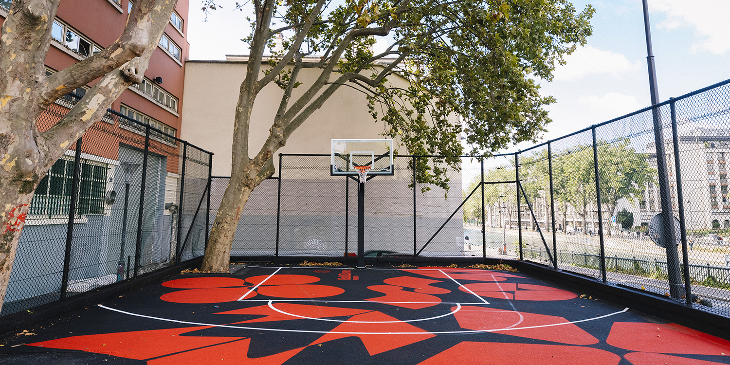 playground 13s footlocker