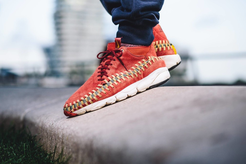 Knuckler Kane - Nike Footscape Woven Chukka Red Reef
