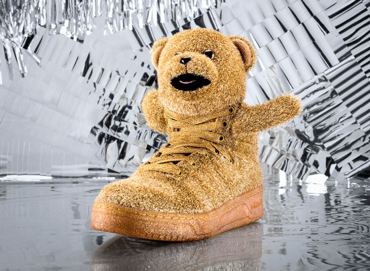 jeremy-scott-bear-gold-holiday-7