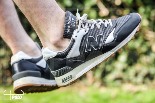 Mikee Polo - New Balance M577NBW 'Carbon'