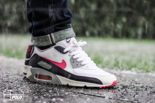 Mikee Polo - Nike Air Max 90 Coral Rose