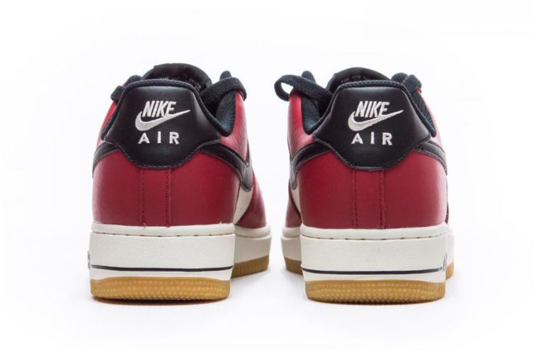 Nike Air Force 1 Chicago