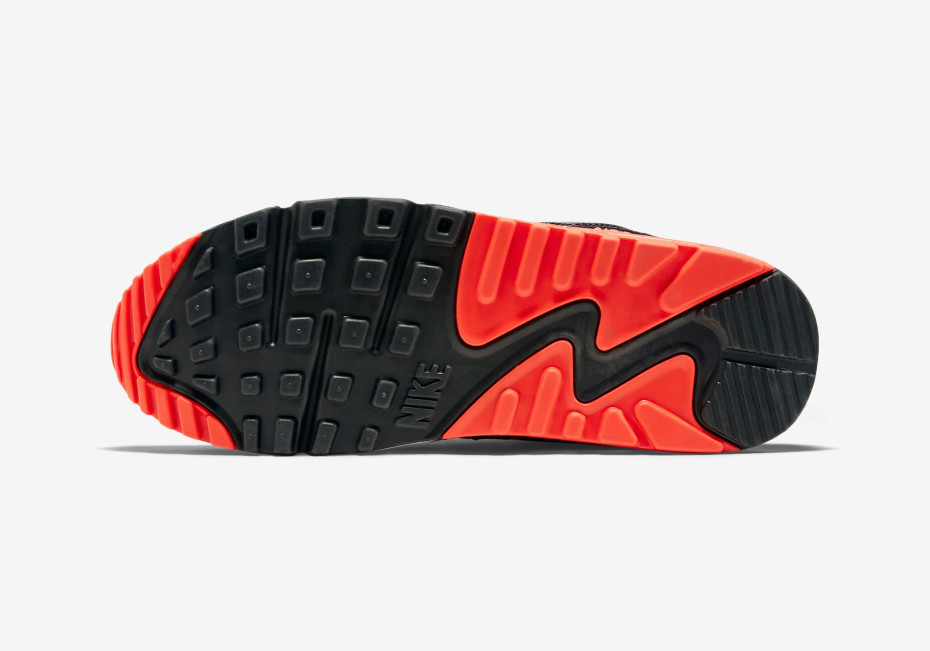 Nike-Air-Max-90-Infrared-Retro-724882-100-2015-05