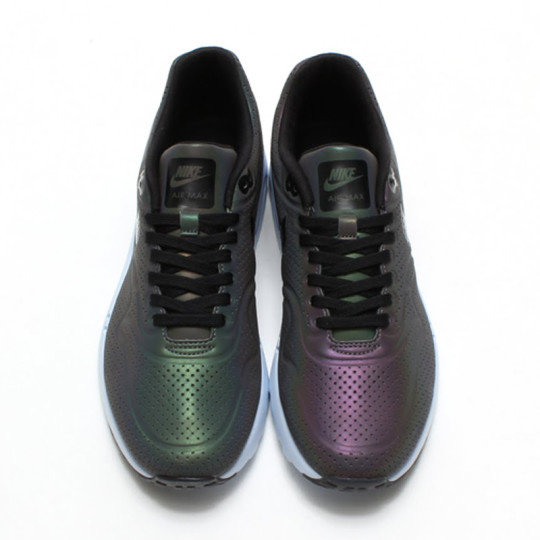 Nike-Air-Max-Ultra-Moire-Iridescent-Pack-6
