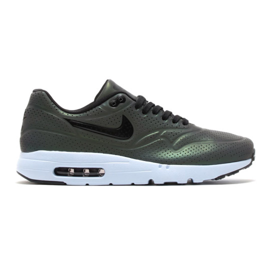 Nike-Air-Max-Ultra-Moire-Iridescent-Pack-7