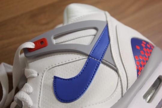 Nike Air Tech Challenge II White Blue Infrared 7