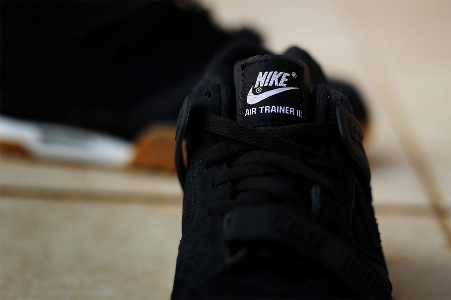 Nike-Air-Trainer-3-The-Lost-Gum-Pack-Black-Suede-04
