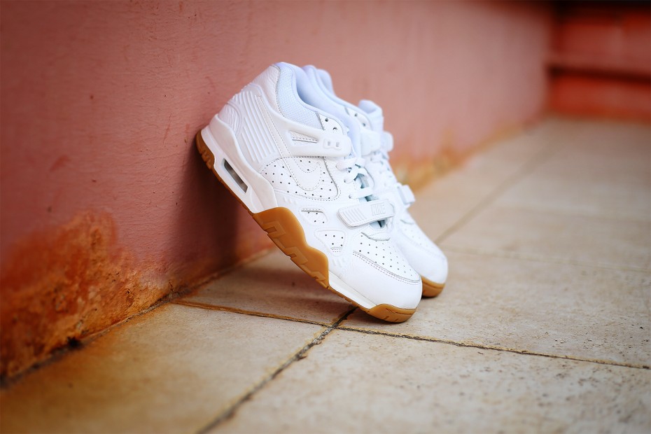 Nike-Air-Trainer-3-The-Lost-Gum-Pack-White-Leather-04