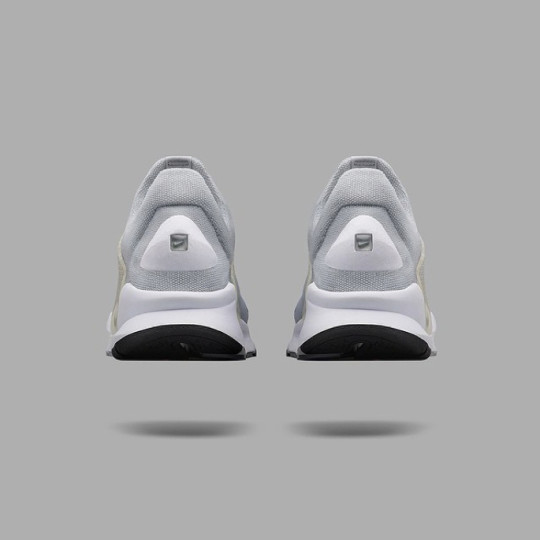 Nike-Sock-Dart-SP-Light-Grey-2